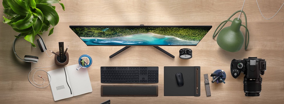 гаджет в тонком черном корпусе